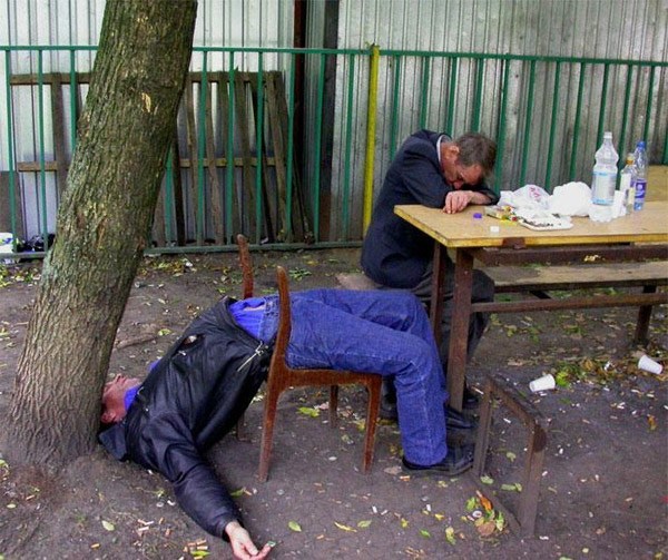 Broken Chair Sleep