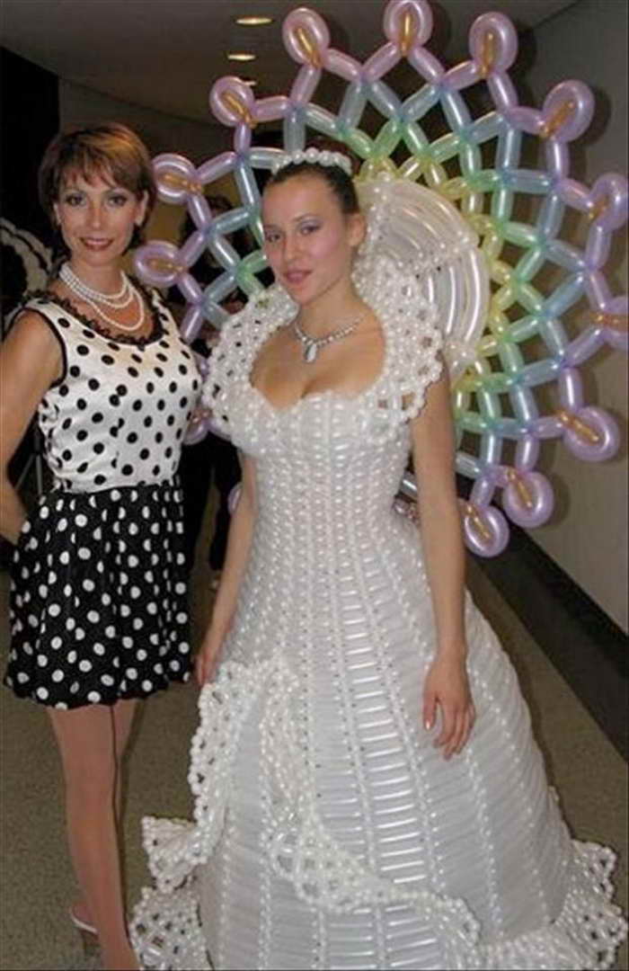 21 Insane Wedding Dress Fails That Will Make You Laugh